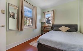 Historic Petworth Homestay